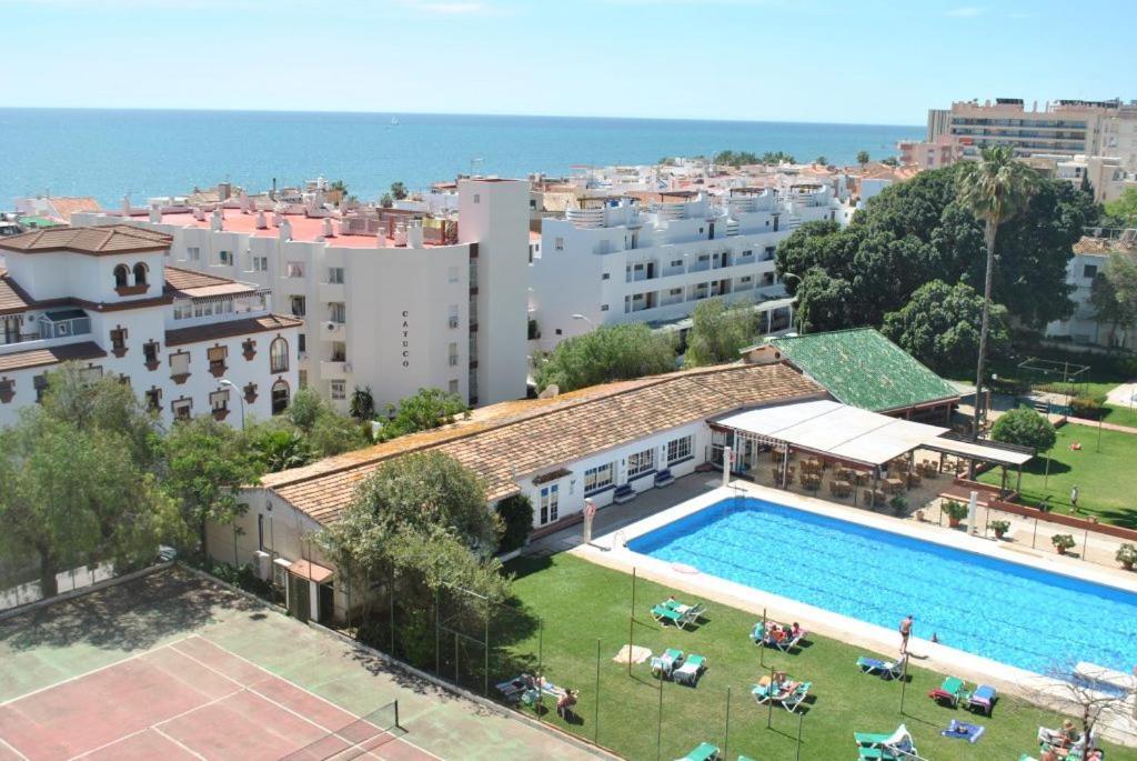 Апартаменти Carihuela Park Palace - Cocasa Торремолінос Екстер'єр фото